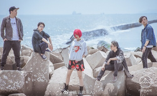 Xia Ri Fan Te Xi 夏日饭特稀 Food Is Scarce In Summer Lyrics 歌詞 With Pinyin By MissFuture