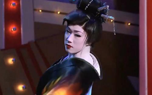 Qin Shou Ca Gan Zhi Wu 亲手擦干之舞 Hand Dry Dance Lyrics 歌詞 With Pinyin By Tai Yi 太一