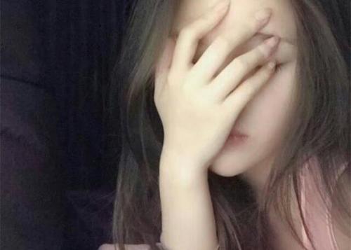 Ni Ai De Bu Shi Wo 你爱的不是我 You Don't Love Me Lyrics 歌詞 With Pinyin By Xiao Man 小曼
