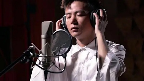 Yi Sheng Bu Chang 一生不长 Life Is Not Long Lyrics 歌詞 With Pinyin By Yang Xiao Zhuang 杨小壮 Yang Xiao Zhuang