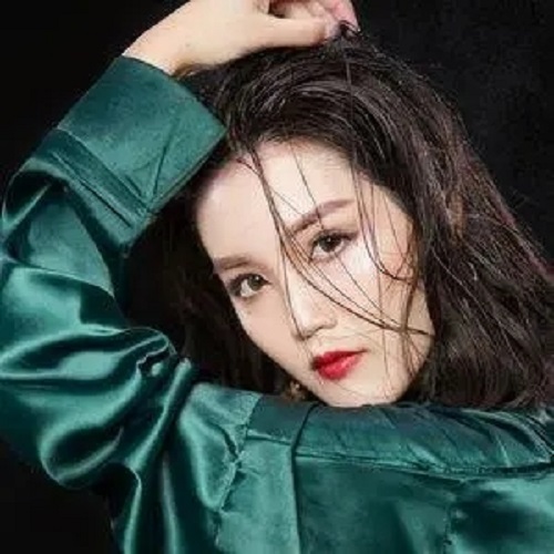 Bu Ru Ai He 不入爱河 Not Fall In Love Lyrics 歌詞 With Pinyin By Xia Yu Fei 夏雨菲.webp