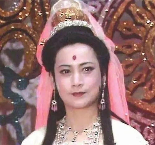 Nan Wu Guan Shi Yin Pu Sa 南无观世音菩萨 Namo Avalokitesvara Lyrics 歌詞 With Pinyin By Li Jia Qi 李嘉琦 Lin Feng Huang 林凤凰