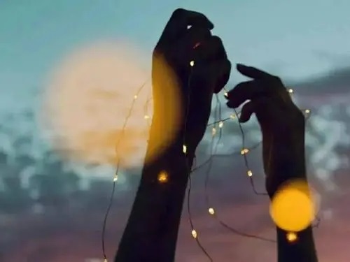 Hui Yi Shi Tong De Jiu Ge 回忆是痛的纠葛 Memories Are Painful Entanglements Lyrics 歌詞 With Pinyin By Si Chuan Yu Ze 四川雨泽