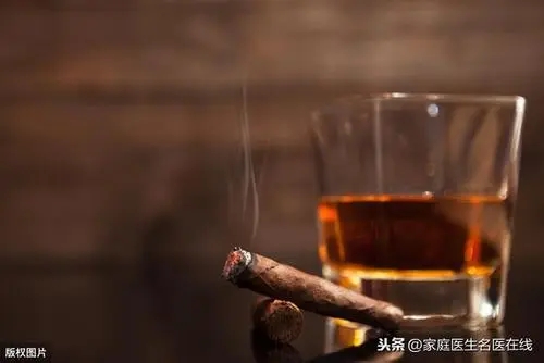 Yi Kou Yan Yi Kou Jiu 一口烟一口酒 One Mouthful Of Tobacco And One Mouthful Of Wine Lyrics 歌詞 With Pinyin By Liang Ge Da Shu 两个大叔 Xiao Gang Pao 小钢炮