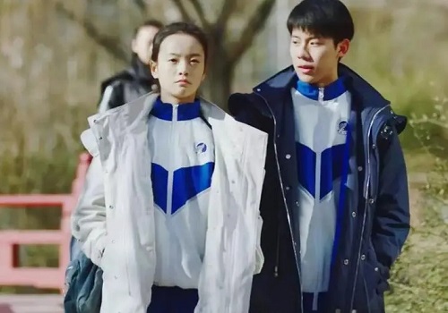 Nian Shao Xiao Huan Xi 年少小欢喜 Young Joy Lyrics 歌詞 With Pinyin By Da Ke 大柯Nian Shao Xiao Huan Xi 年少小欢喜 Young Joy Lyrics 歌詞 With Pinyin By Da Ke 大柯